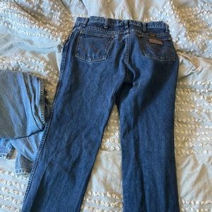 Wrangler Cowboy Cut Jeans 33 x 32